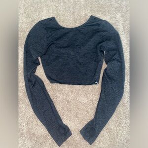 Joylab long sleeve active top with scrunch back